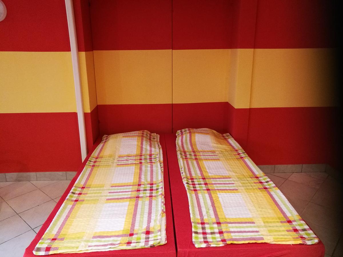 Hostel Horgos Centar Eksteriør billede